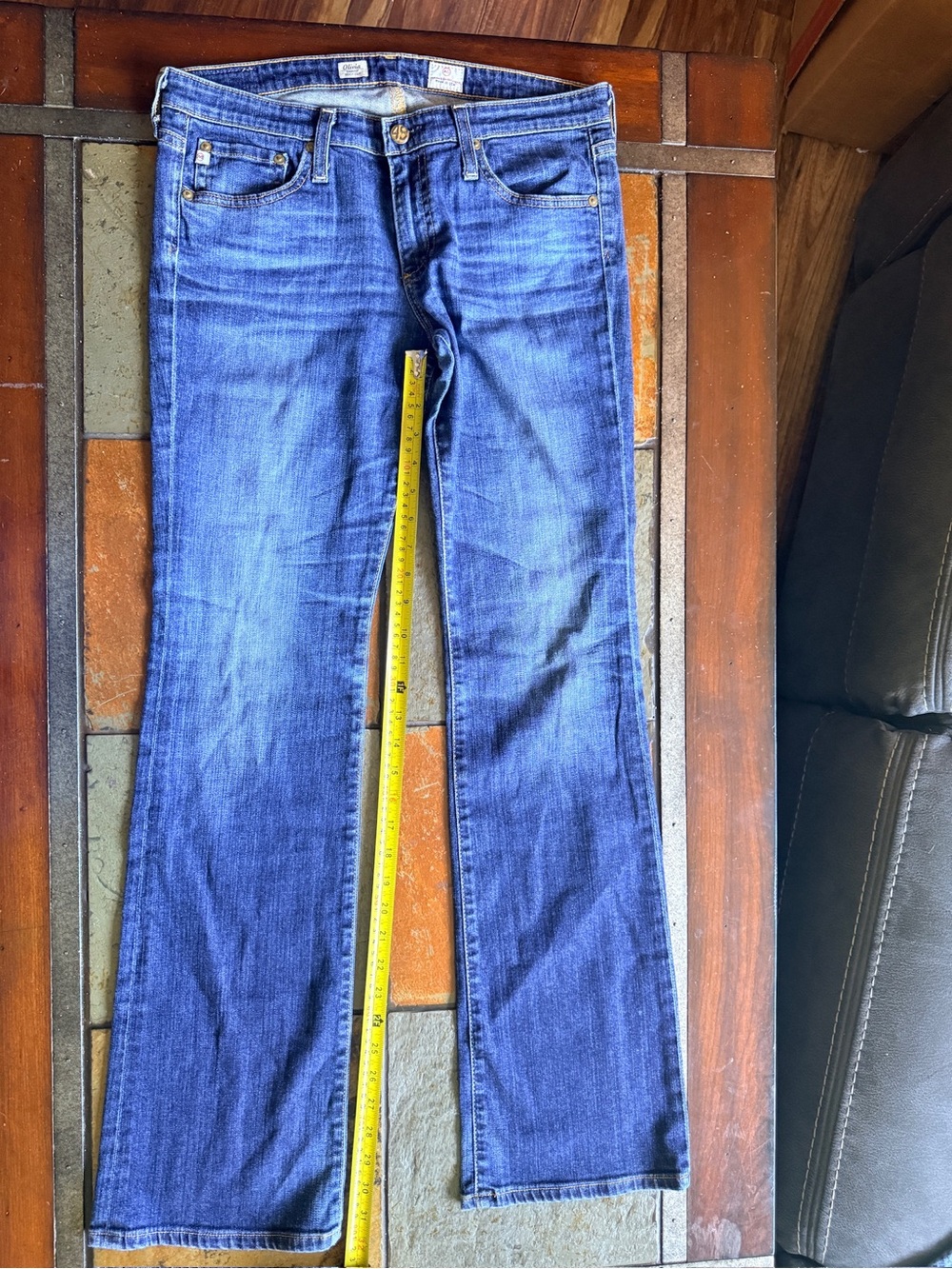 Olivia  30r. skinny boot cut fit ag agoldie jeans designer denim rodeo western